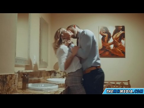 ❤️ When a busty blonde seduces you in a public toilet ️❌ Sex video at en-gb.higlass.ru ️